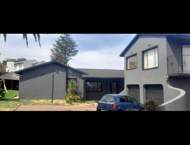 4 BEDROOM HOUSE FOR SALE IN NATURENA